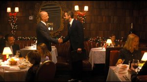 Bill (JK Simmons), the owner of a restaurant, telling Sebastian (Ryan Gosling) to just play Christmas themed piano pieces and not the jazz tunes that Sebastian likes to play.